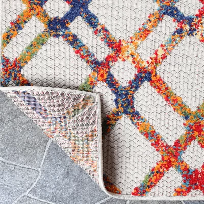 Modern Diamond Lattice Indoor Outdoor Area Rug By Blue Nile Mills - Image 3