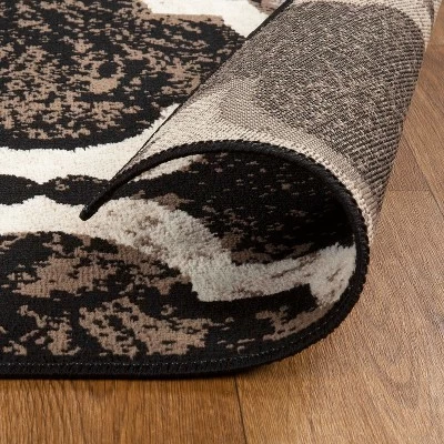 Contemporary Trellis Geometric Indoor Runner Or Area Rug By Blue Nile Mills. - Image 3