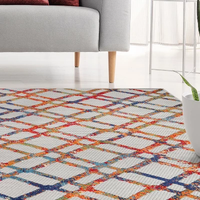 Modern Diamond Lattice Indoor Outdoor Area Rug By Blue Nile Mills - Image 9