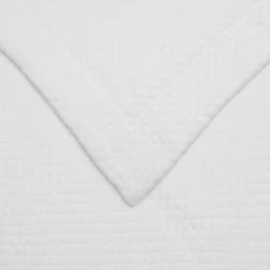 Geometric Rustic Traditional Raised Jacquard Matelasse Cotton Diamond Solitaire 3-Piece Bedspread Set By Blue Nile Mills