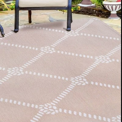 Modern Coastal Diamond Lattice Indoor Outdoor Area Rug By Blue Nile Mills - Image 6