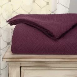 Metro Zig-Zag Chevron All-Season Bedding Cotton Blanket Bedding Set By Blue Nile Mills